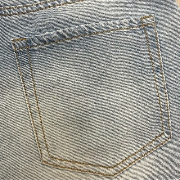 Distressed Button Fly Jean Shorts Forever 21 Sz 27 - Picture 3 of 8